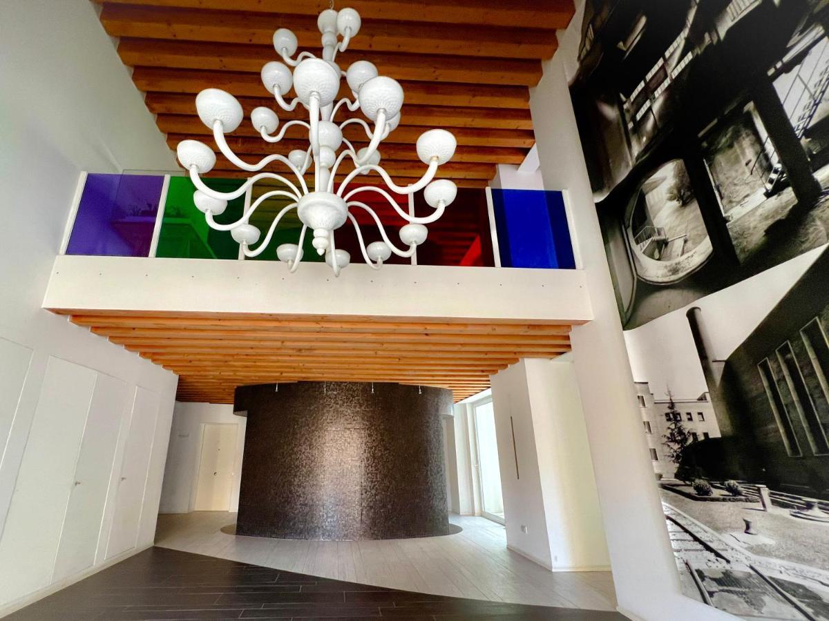 Lucky House Apartment